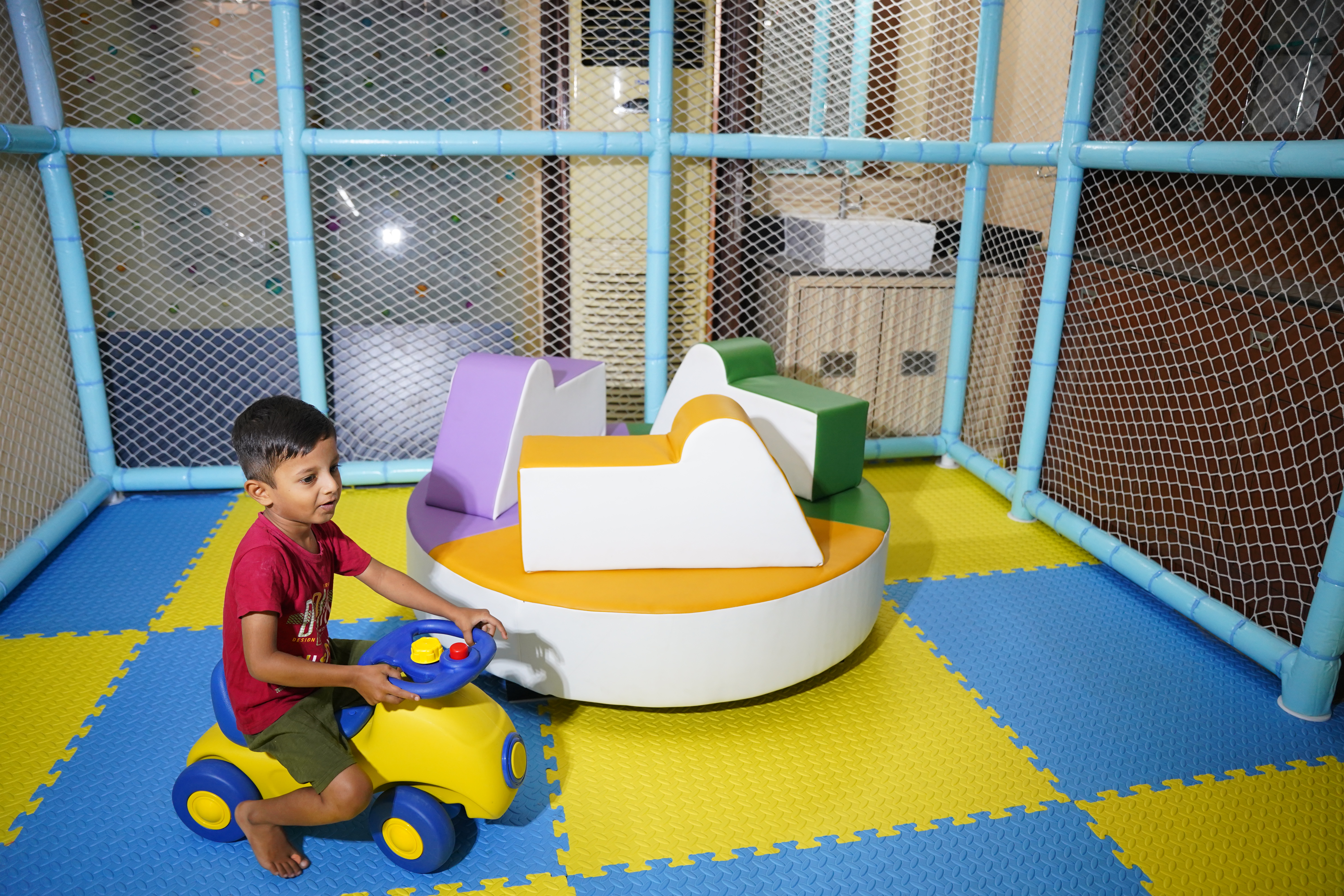 Play Zone Photo 2